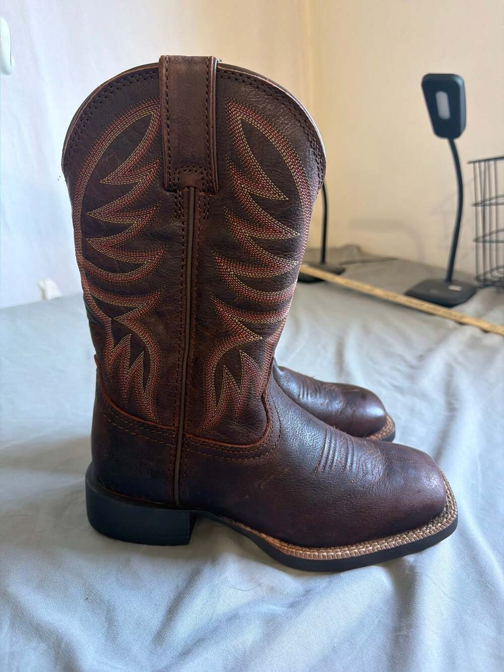 Justin Women's Demeter Western Boot Style SE2803 size 6 New